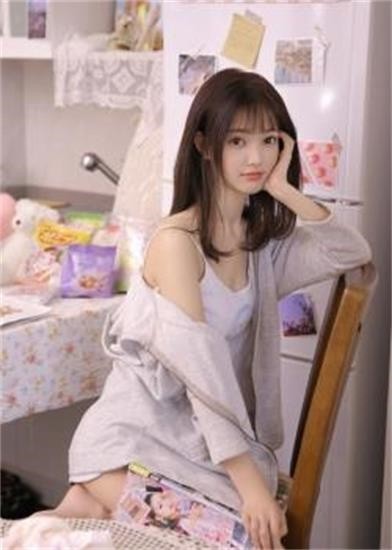 草莓榴莲.combo2.0深夜释放自己高清完整版下载
