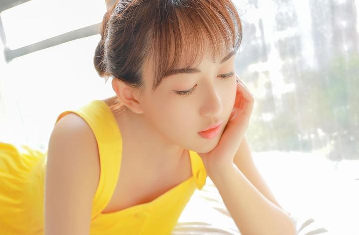 角色关系与情节线分析